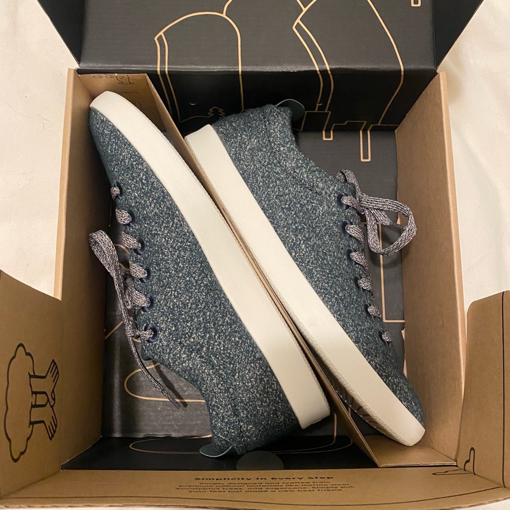 New in box Allbirds wool pipers. Free shipping